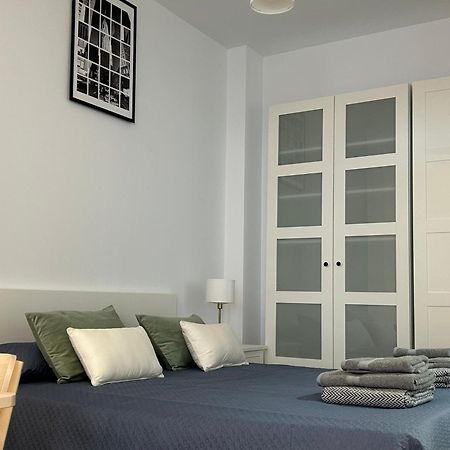 Azca-Bernabeu Apartments Madrid Luaran gambar